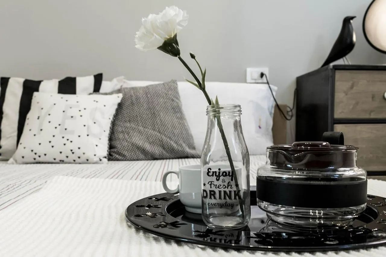 Joivy Exclusive Apt For 4 In Navigli Near Parks Mailand Apartment